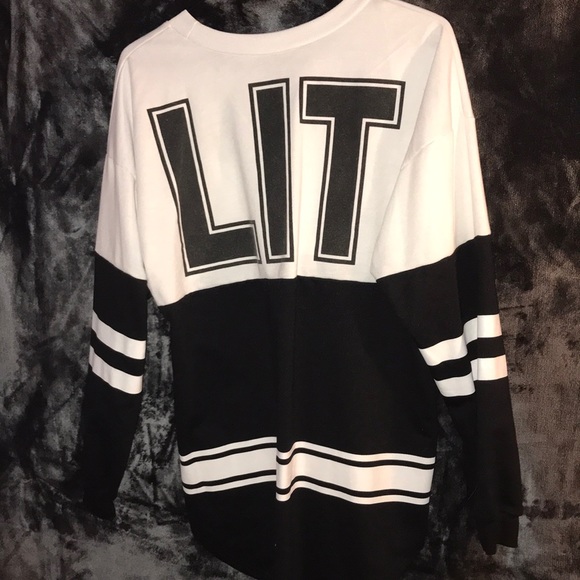 LIT - Picture 2 of 3